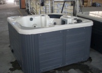 Мини спа-бассейн Sunrans SR839 Мини спа-бассейн Sunrans SR839