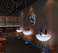 Стол светящийся круглый на металическом основании 60х60х76 Стол светящийся круглый на металическом основании 60х60х76