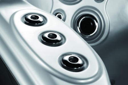 Гидромассажный бассейн SR829 Гидромассажный бассейн SR829